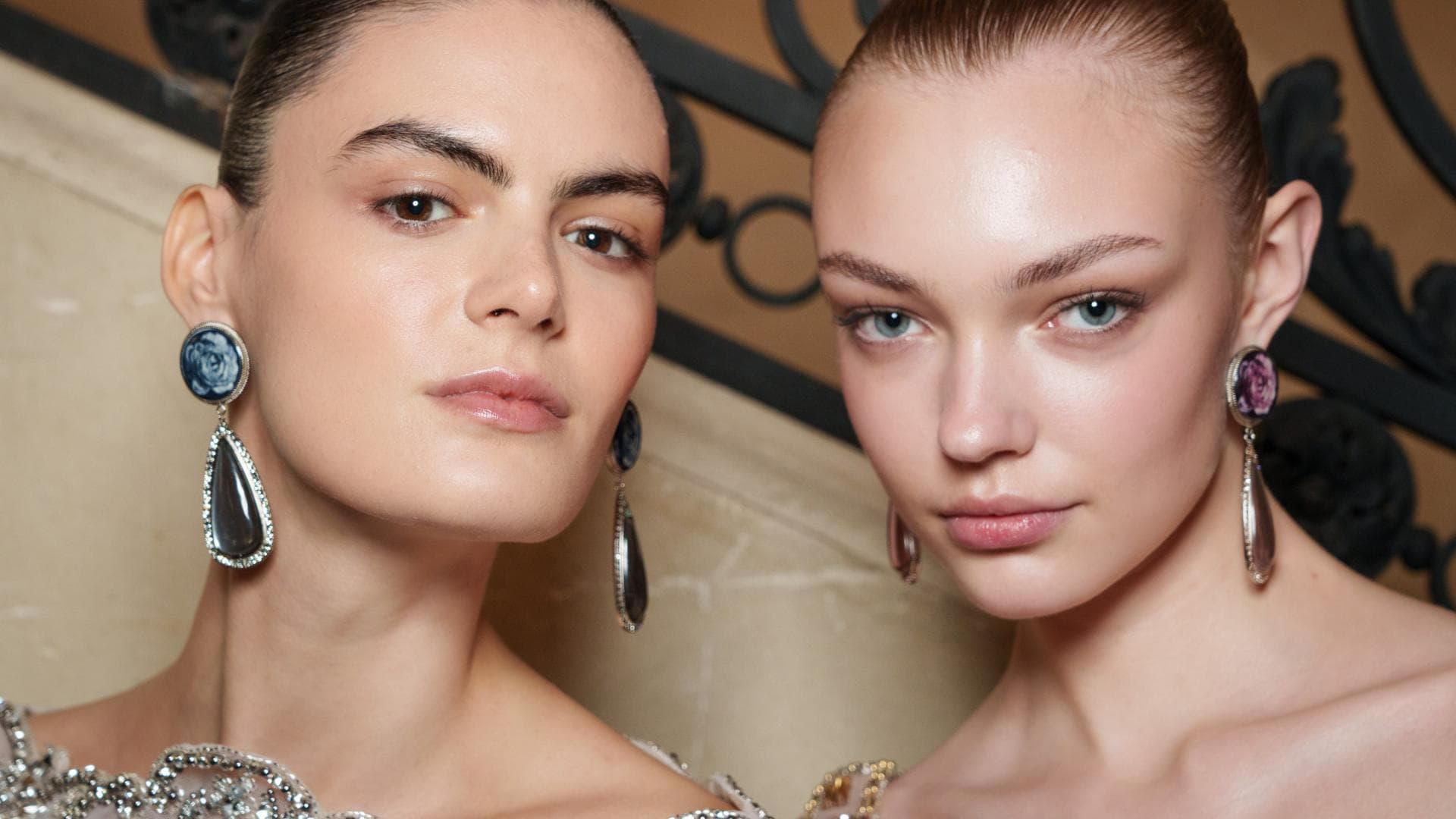 Als-Moderedakteurin-schw-re-ich-im-Herbst-2025-auf-Mascara-in-dieser-Trendfarbe