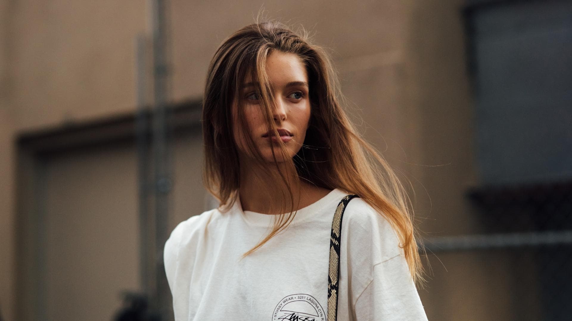 Statisch-aufgeladene-Haare-Die-besten-Tipps-und-Tricks
