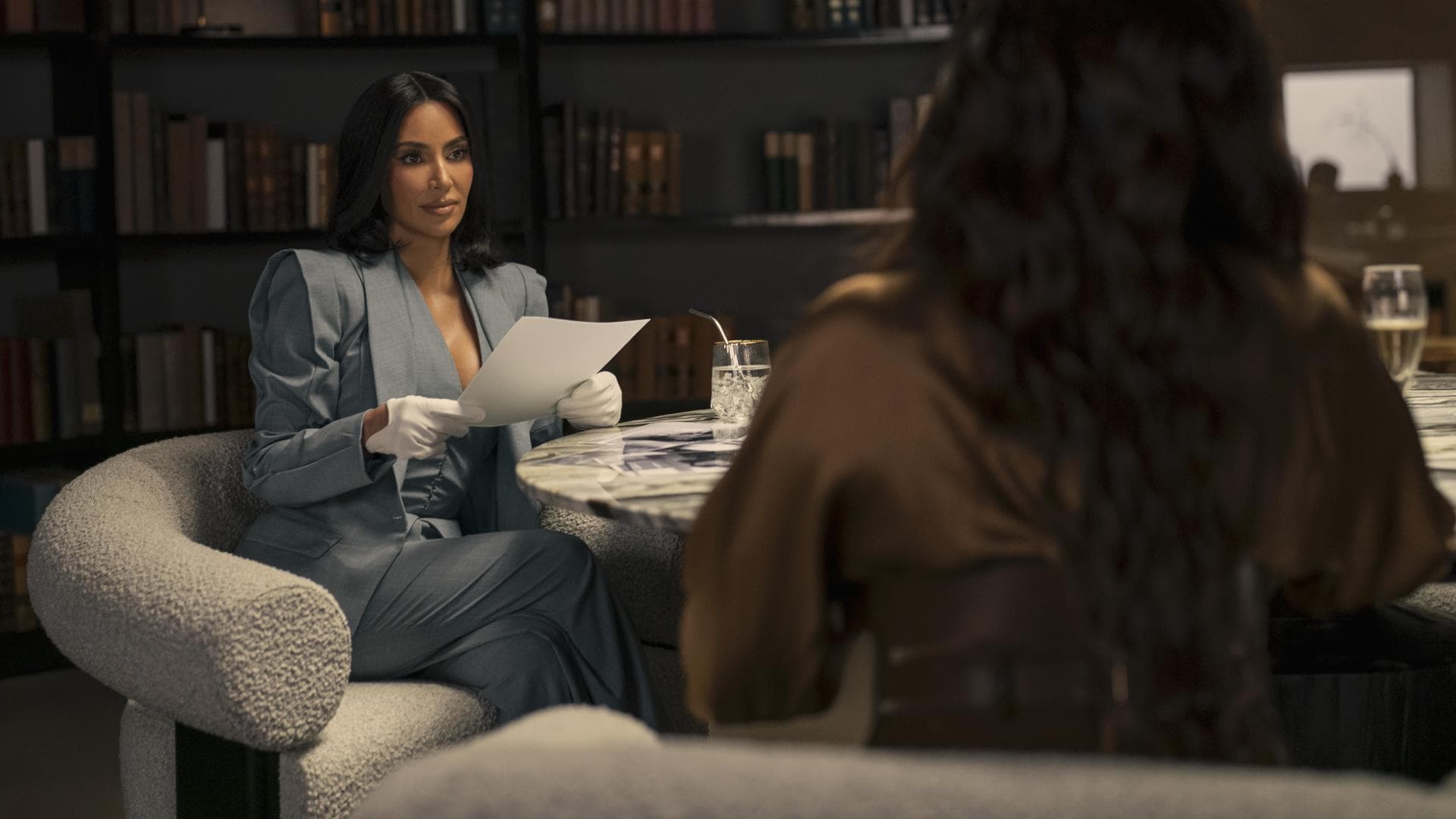 ALL-S-FAIR-Power-Style-starke-Frauen-Jetzt-eine-elegante-Statement-Tasche-zum-Serienstart-gewinnen-