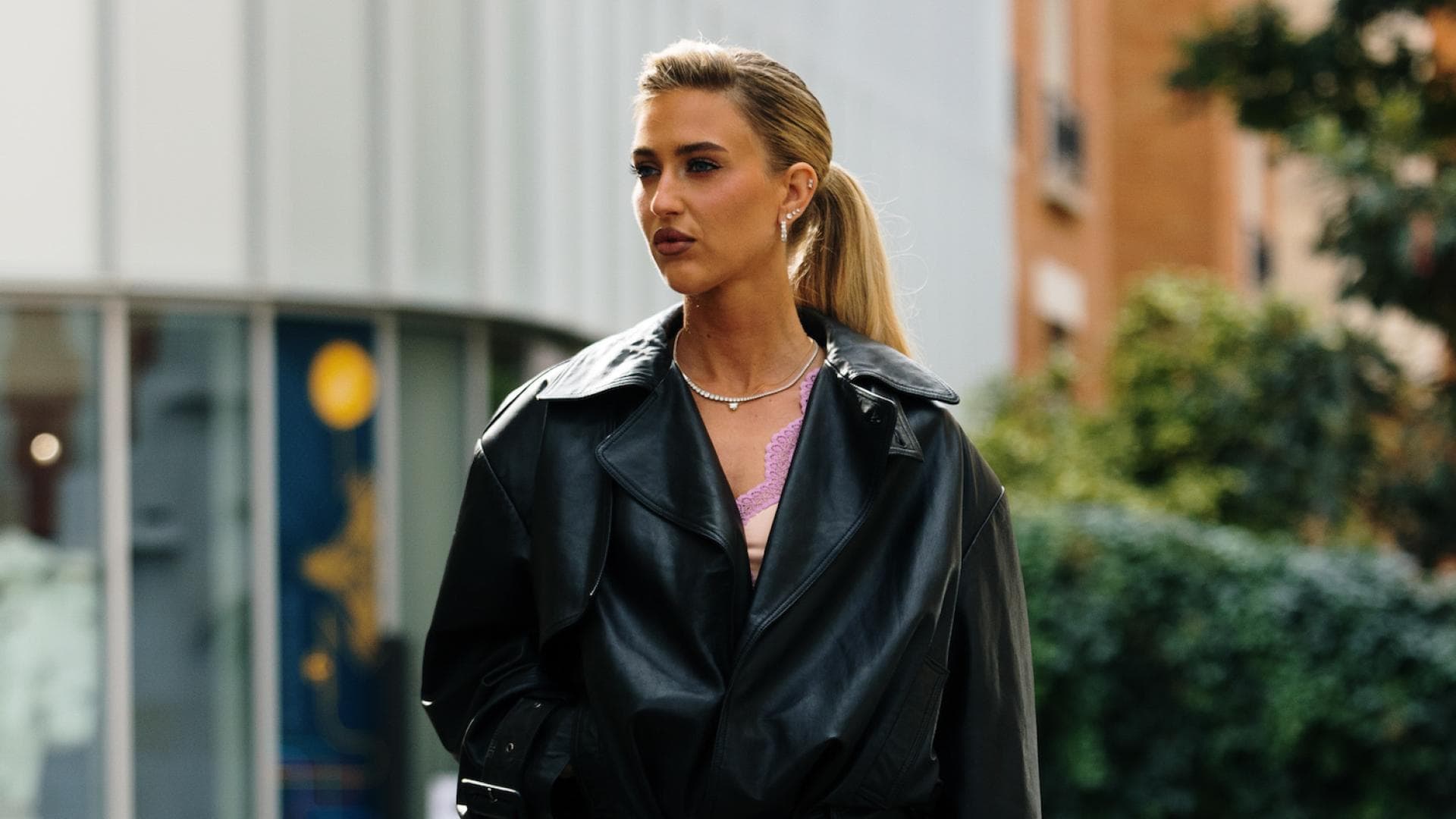 Die-Lederjacke-von-H-M-ist-schon-jetzt-das-It-Piece-2026