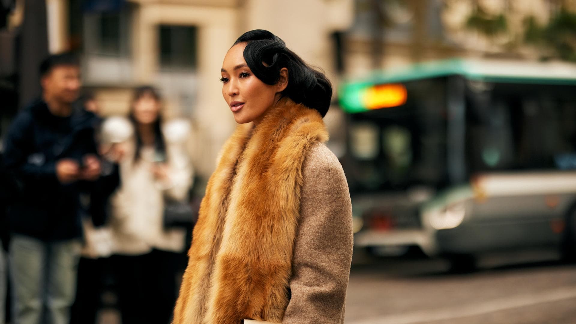 Parfum-Trends-2026-Diesen-luxuri-sen-Duft-mit-Veilchen-tragen-wir-im-Winter