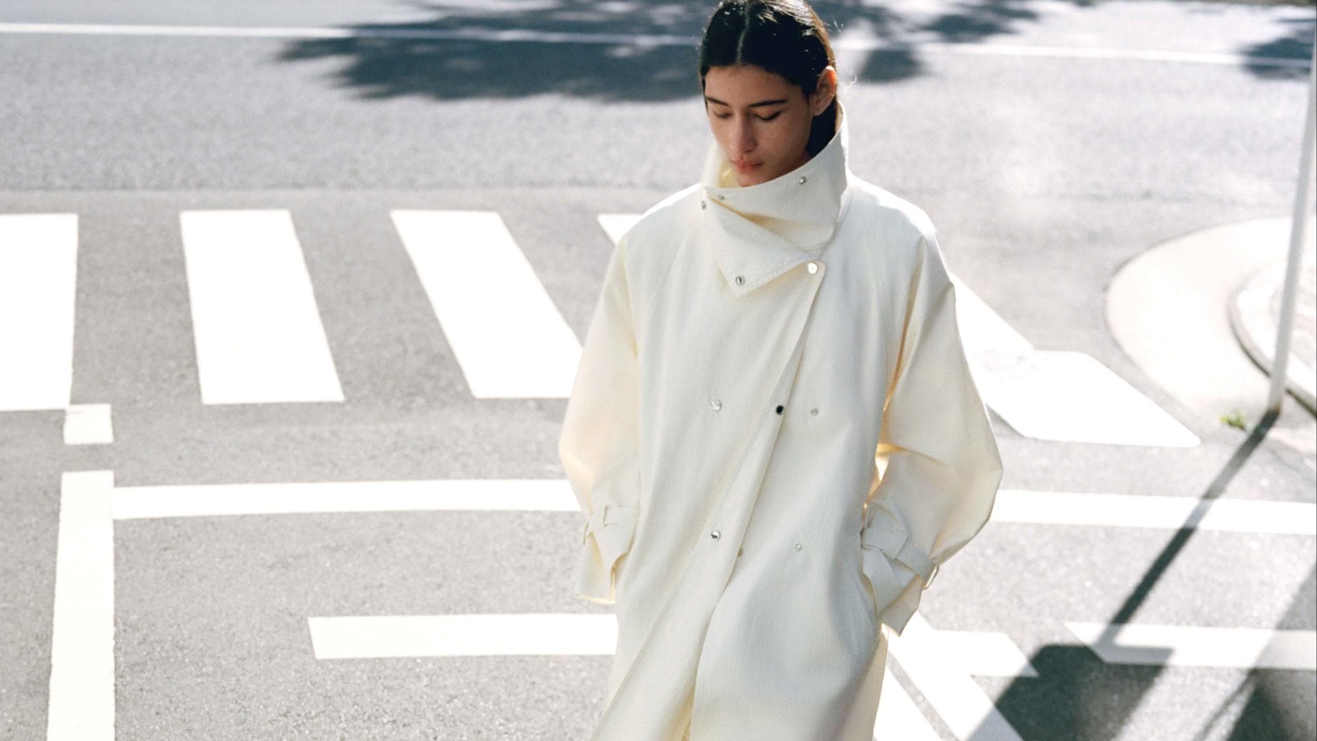 mode-trends-2026-dieser-neue-mango-mantel-gibt-eurer-fr-hlingsgarderobe-rich-girl-vibes