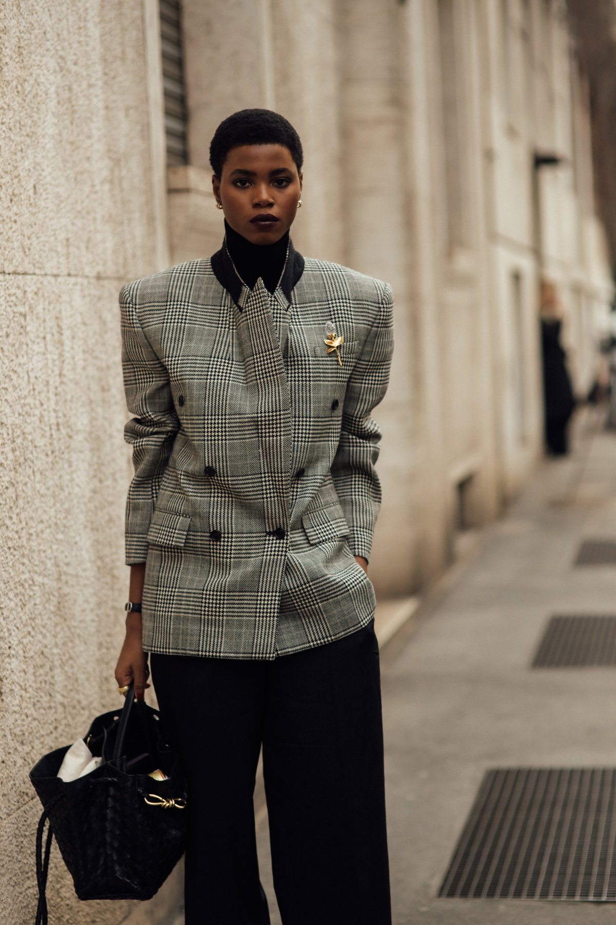 Statt Schmuck: Modeprofis setzen im Herbst 2026 auf dieses Accessoire