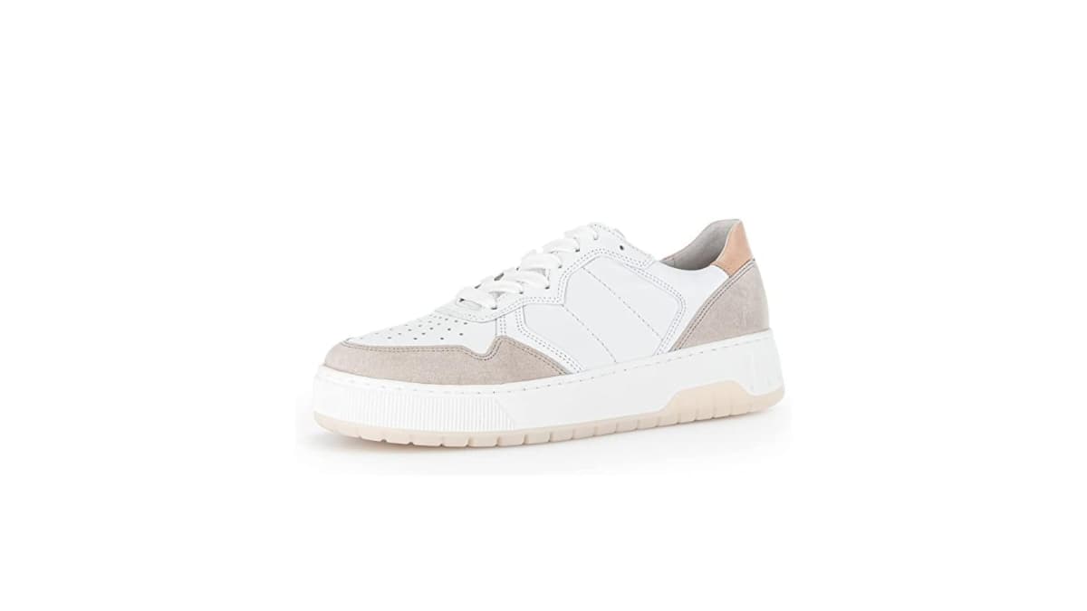 Sneaker