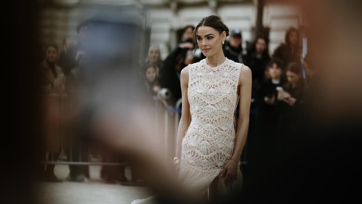 Mit diesem H&M-Kleid fühlt sich jeder Tag an wie Sommerurlaub an der Côte d'Azur