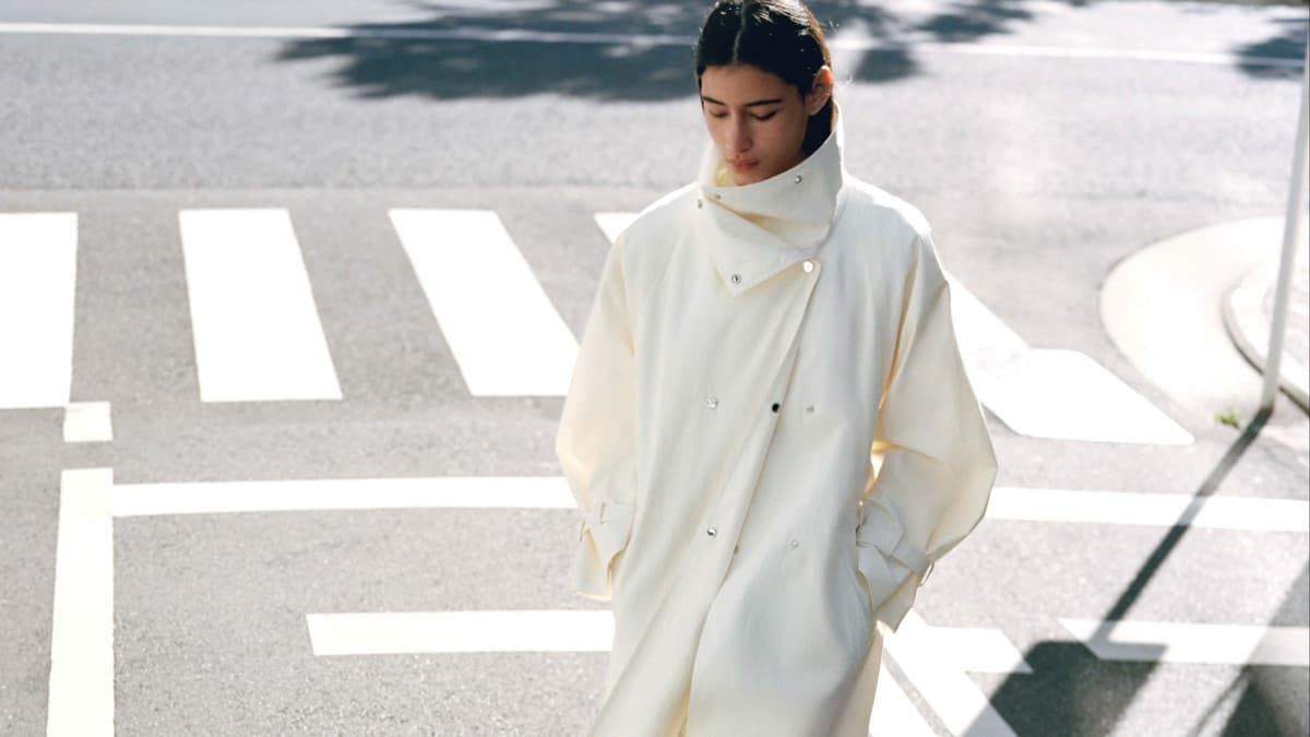 Mode-Trends 2026: Dieser neue Mango-Mantel gibt deiner Frühlingsgarderobe Rich Girl-Vibes