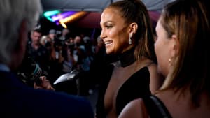Jennifer Lopez trägt Kleid in Schwarz Red Carpet