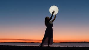 Frau mit Mond