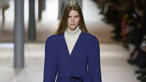 Blauer Blazer bei Louis Vuitton