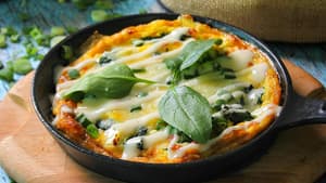 Omelette in der Pfanne