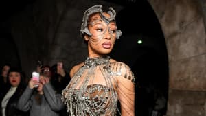 Looks der Stars bei der Haute Couture Week 2025 in Paris