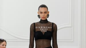Look der Herbst/Winter-Kollektion von Givenchy
