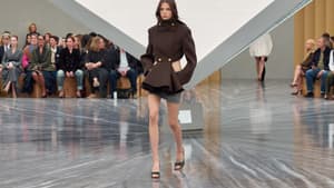 Jonathan Andersons Dior-Debüt: Der Schuh-Trend für Frühling/Sommer 2025