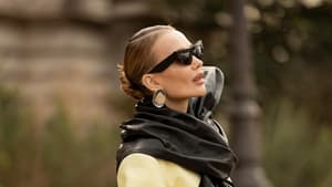 Sleek Look Streetstyle