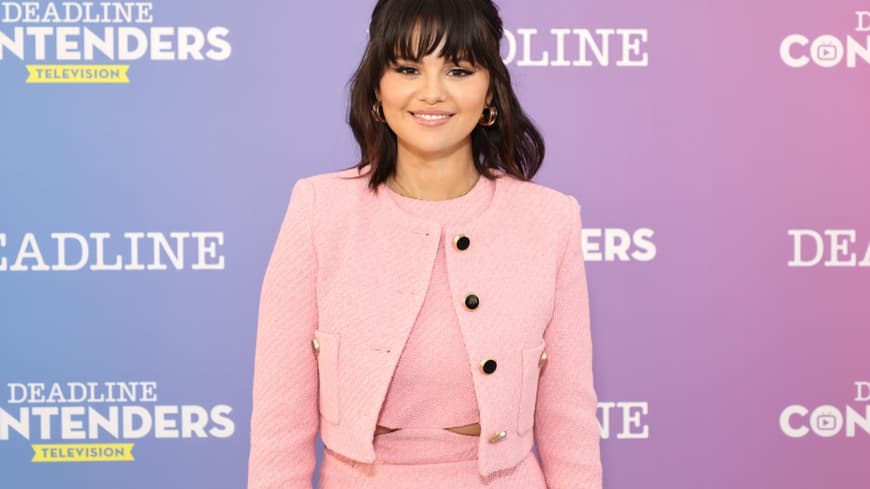 Selena Gomez roter Teppich Mango Outfit