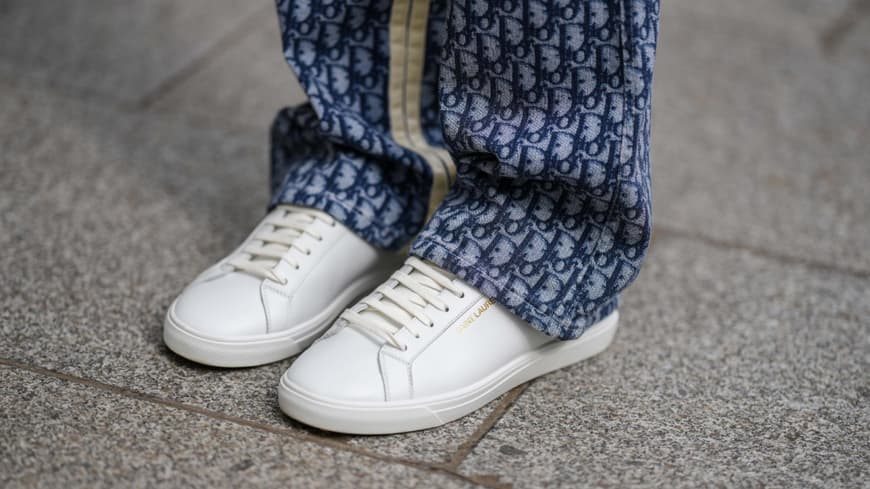 weiße Sneaker von Saint Laurent