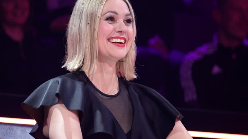 Ruth Moschner Masked Singer schwarzes Kleid