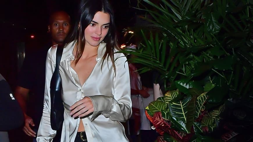 Kendall Jenner in Mango-Look