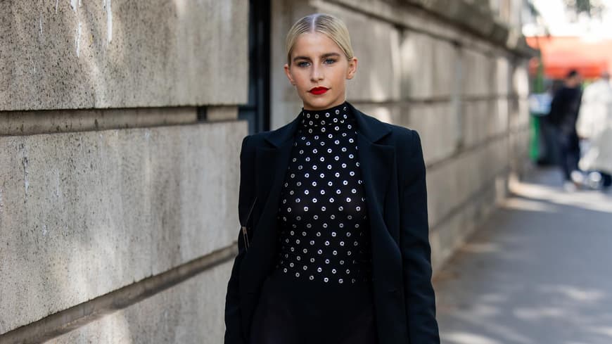 Caro Daur im Bodysuit