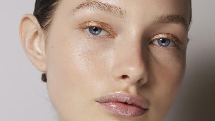 Make-up Look gold