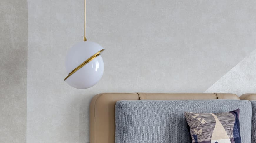 Raum mit grauer Wand