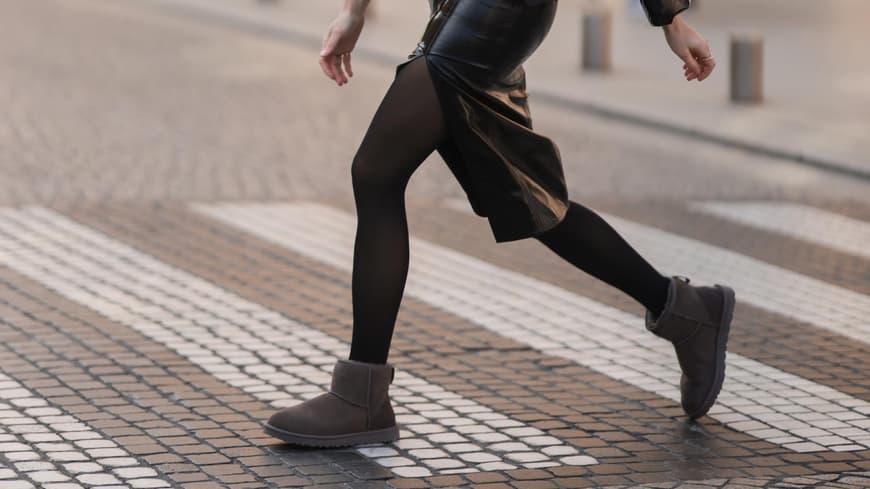 Frau in Ugg Boots