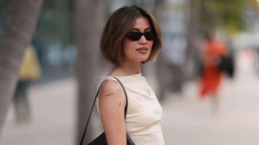 Frau mit Tattoo