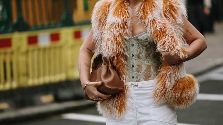 Look von der London Fashion Week
