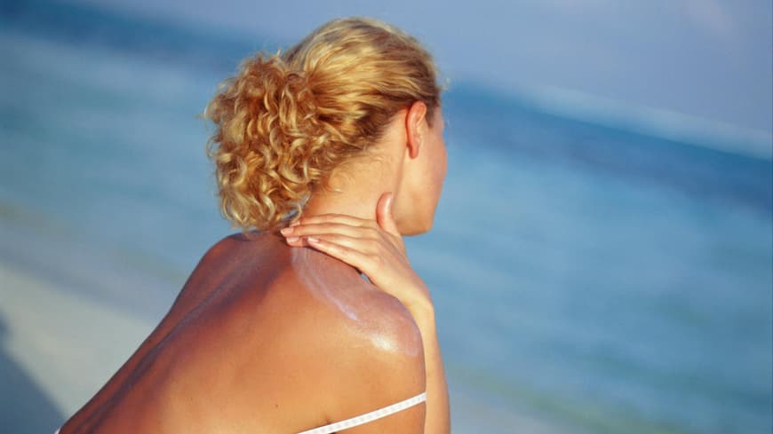 Frau am Strand