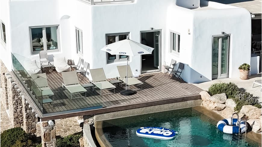 Auf Mykonos wurden die neuen Oral-B Whitening-Zahncremes gefeiert. 