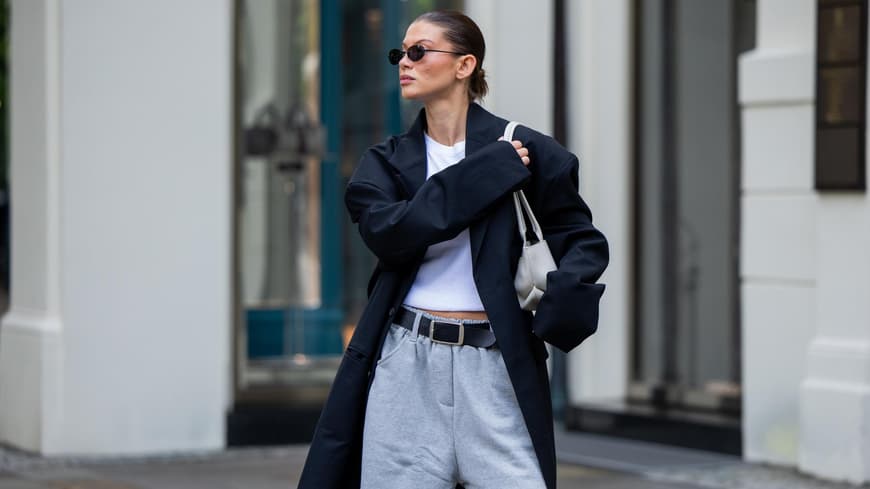 Dicker Wintermantel? Diese stylische It-Bag bekommst du trotzdem unter den Arm