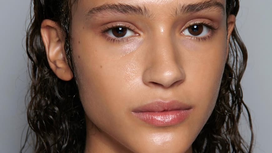 Dieses Drogerie-Serum ist so gut wie ein teures Luxusprodukt