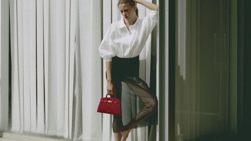 It-Bags in dieser Farbe sind im Frühling 2026 angesagt – laut DeMellier