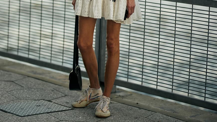 vSchuh-Trends 2026: Dieser Sneaker von Tamaris lässt uns wie auf Wolken laufen