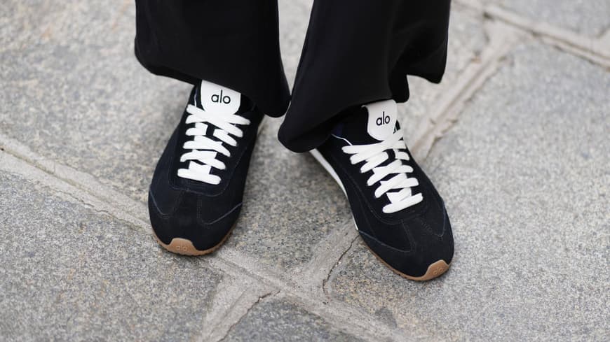 Alle Stars erklären diesen Trend-Sneaker zum Must-have 2026