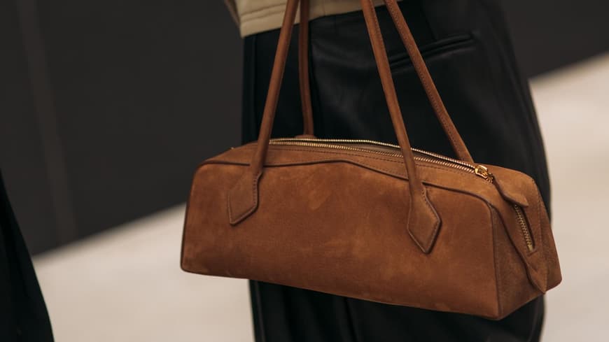 Wildleder-Bag von Liebeskind