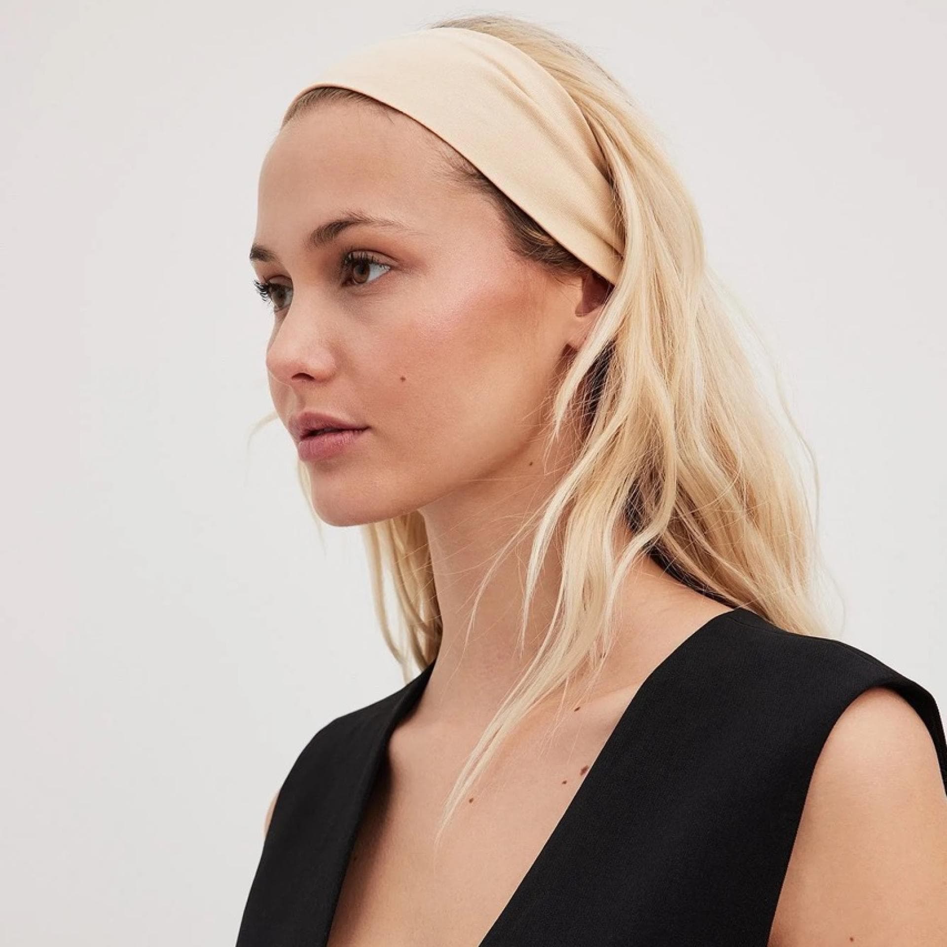 Bio-Haarband aus Jersey in Beige von NA-KD, ca. 11 Euro