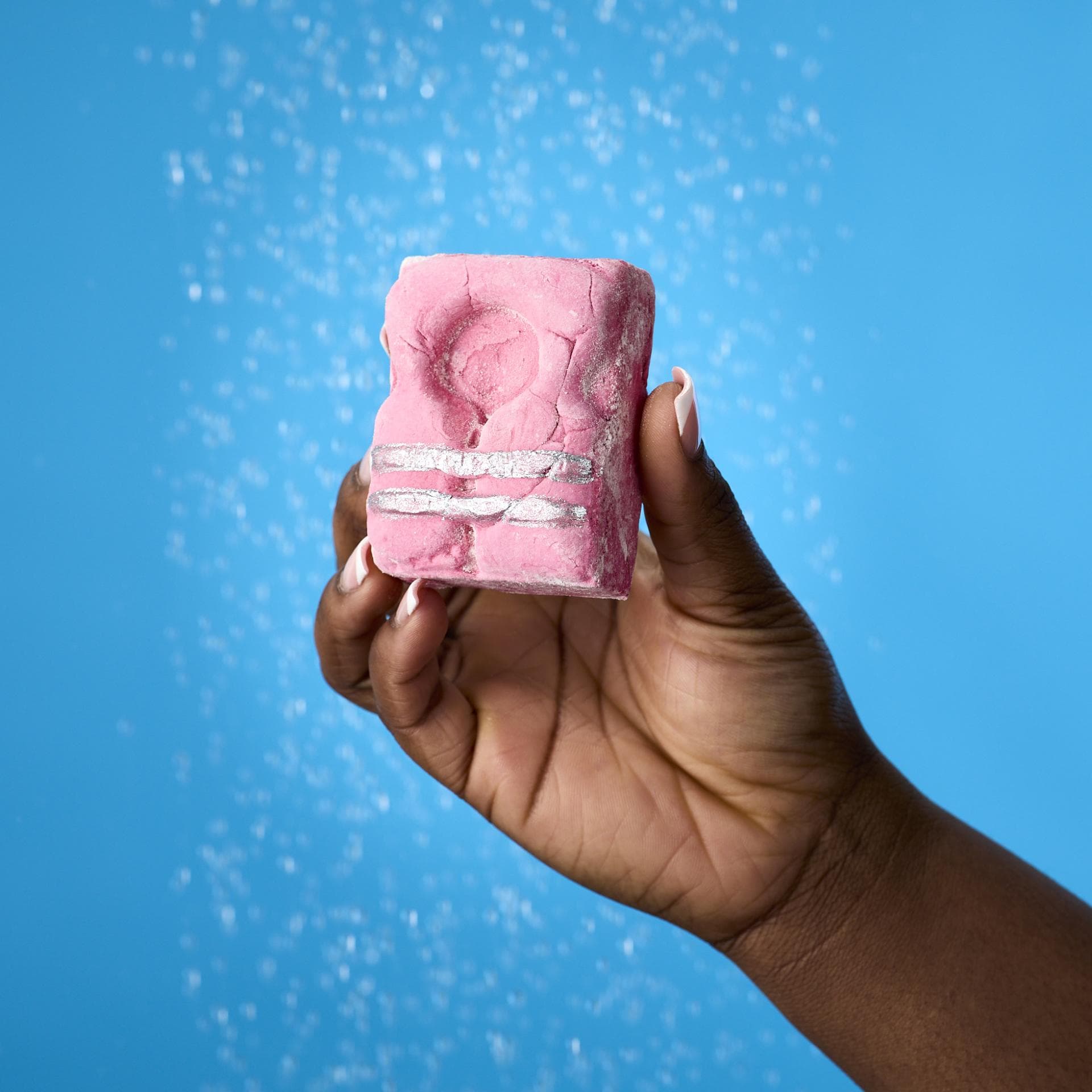 Lush x Sea-Watch: Diese besondere Kampagne setzt ein Zeichen für Menschlichkeit