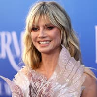 Heidi Klum in Kleid auf der World Premiere of Disney Arielle