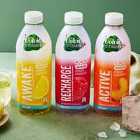 Wasser mit Benefits: Das Volvic Vitamin+ steckt voller Vitamine für unterschiedliche Bedürfnisse sowie Magnesium Wasser mit Benefits: Das Volvic Vitamin+ steckt voller Vitamine für unterschiedliche Bedürfnisse sowie Magnesium