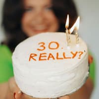 Wie die 30er wirklich sind Kuchen mit 30 drauf