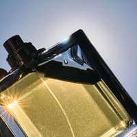 Parfum in der Sonne