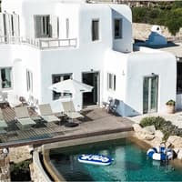 Auf Mykonos wurden die neuen Oral-B Whitening-Zahncremes gefeiert. 