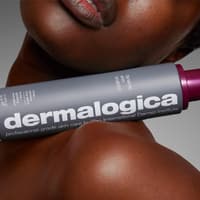 Das Dynamic Skin Sculptor Body Serum von Dermalogica