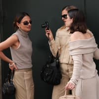 Ich habe diesen H&M-Pullover in drei Farben – und ich bekomme ständig Komplimente für ihn Ich habe diesen H&M-Pullover in drei Farben – und ich bekomme ständig Komplimente für ihn