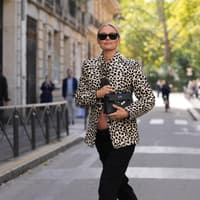 Schuh-Trends 2026: So stylen Pariserinnen Sneaker im Frühling