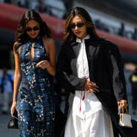 Alexandra Leclerc trägt das perfekte weiße Kleid für den Frühling 2026