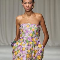 Parfums, die wie eine Blumenwiese riechen