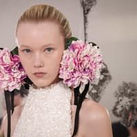 Jeder, der im Frühling 2026 nach frischen Blumen duften will, sollte dieses Parfum benutzen Jeder, der im Frühling 2026 nach frischen Blumen duften will, sollte dieses Parfum benutzen