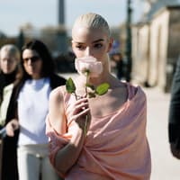Parfum-Trends 2026: Diesen Duft mit Rose tragen wir im Frühling rauf und runter